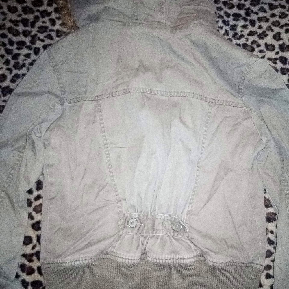 Love Tree Jacket - Picture 5 of 5